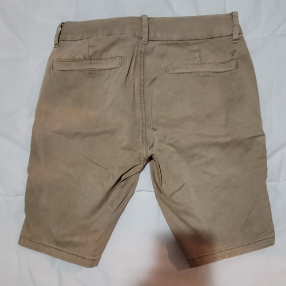 American Eagle shorts - Picture 2 of 3